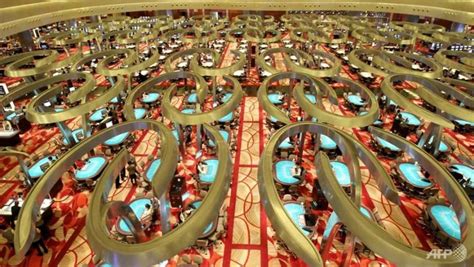 mbs baccarat|Jail for member of syndicate that won S$433,730 at MBS casino .
